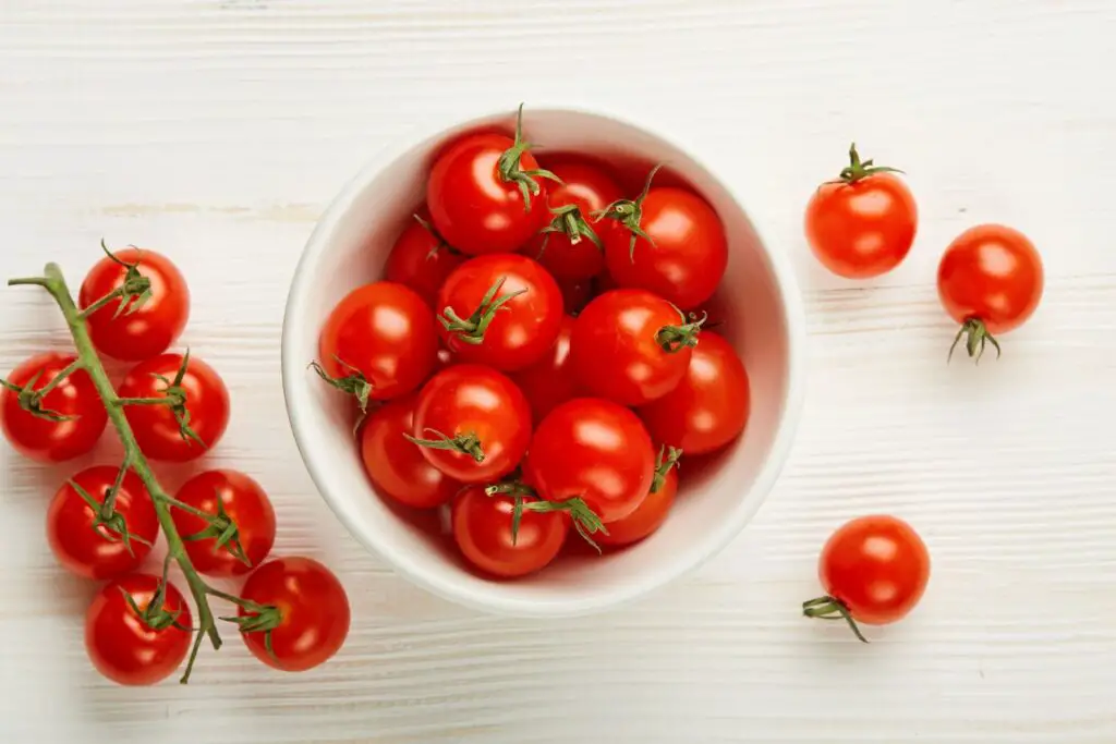 how to freeze cherry tomatoes