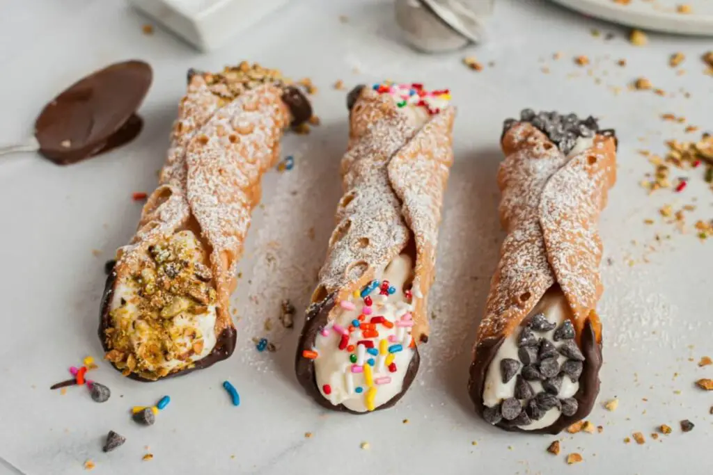how to freeze cannolis