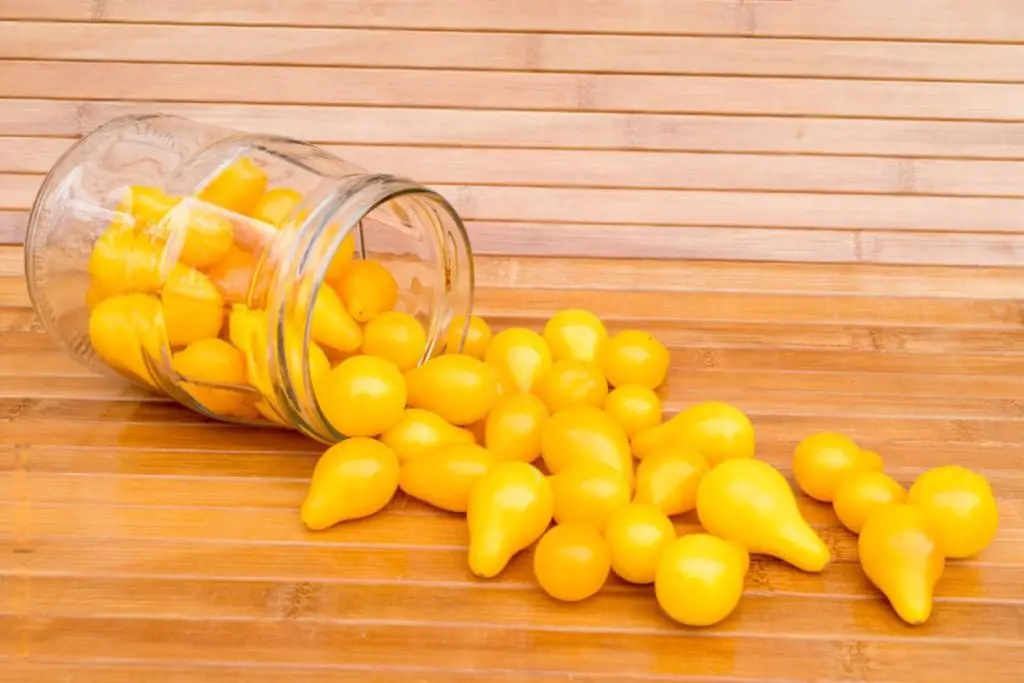 how to freeze yellow pear tomatoes